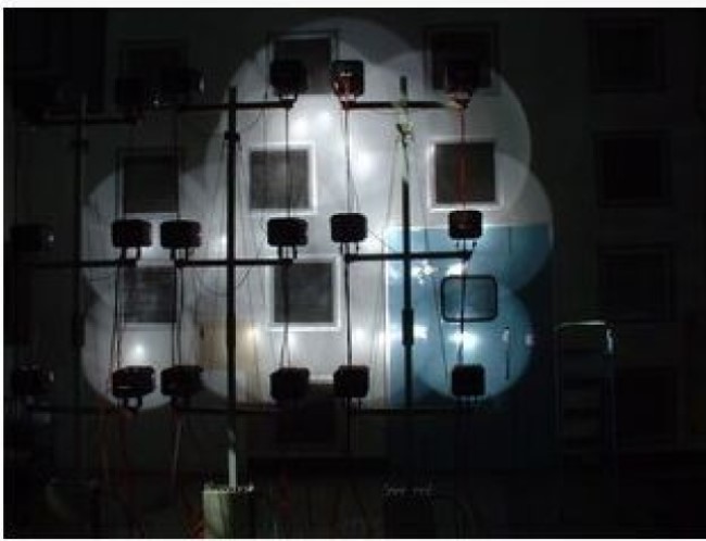 大面積太陽模擬光源 衛(wèi)星太陽電池帆板光照試驗用氙燈燈陣設計